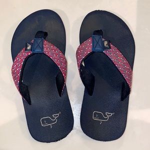 Vineyard Vines unisex lacrosse flip flop